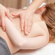 5 Signs That You Need To See a Chiropractor