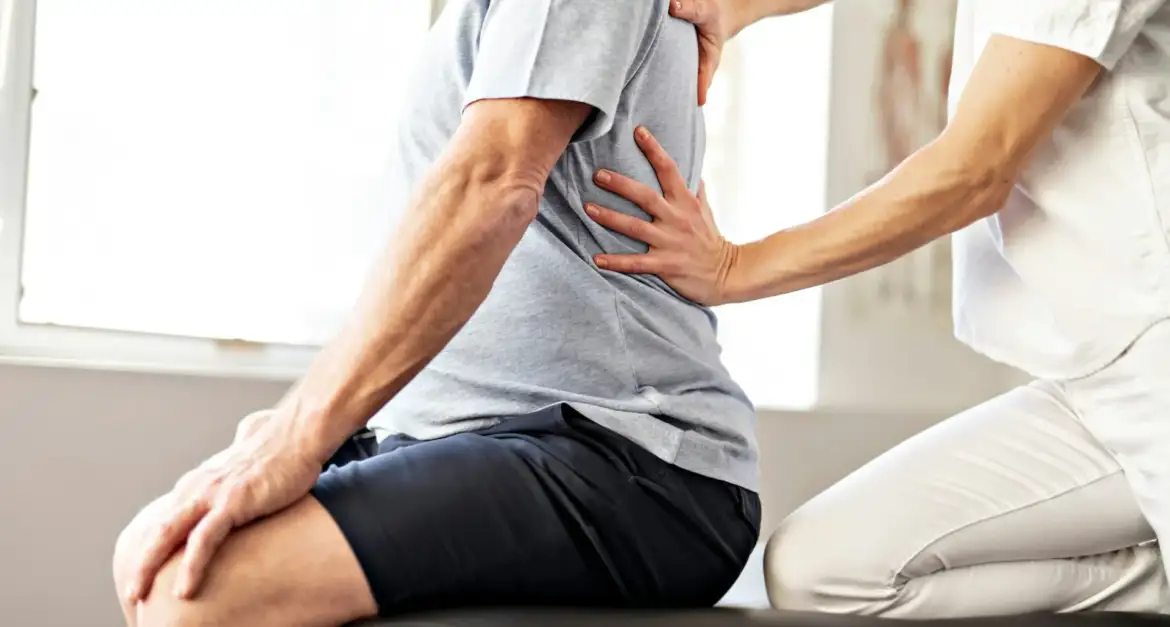 Holistic Back Pain Care with Chiropractic Help