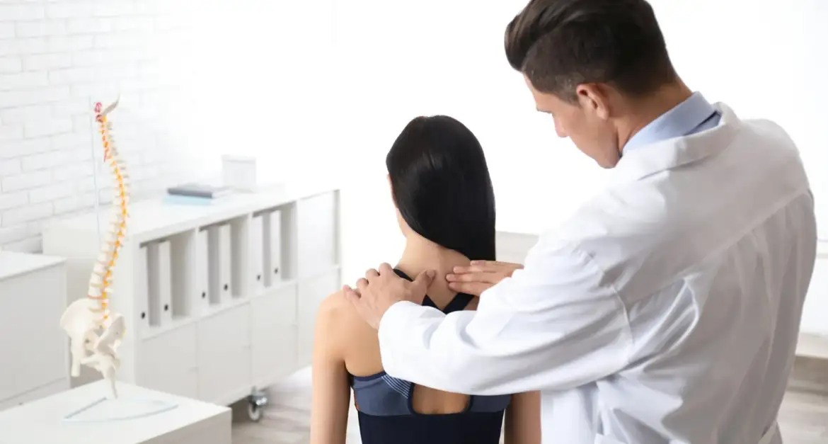7 Urgent Signs Your Spine Needs a Chiropractor ASAP